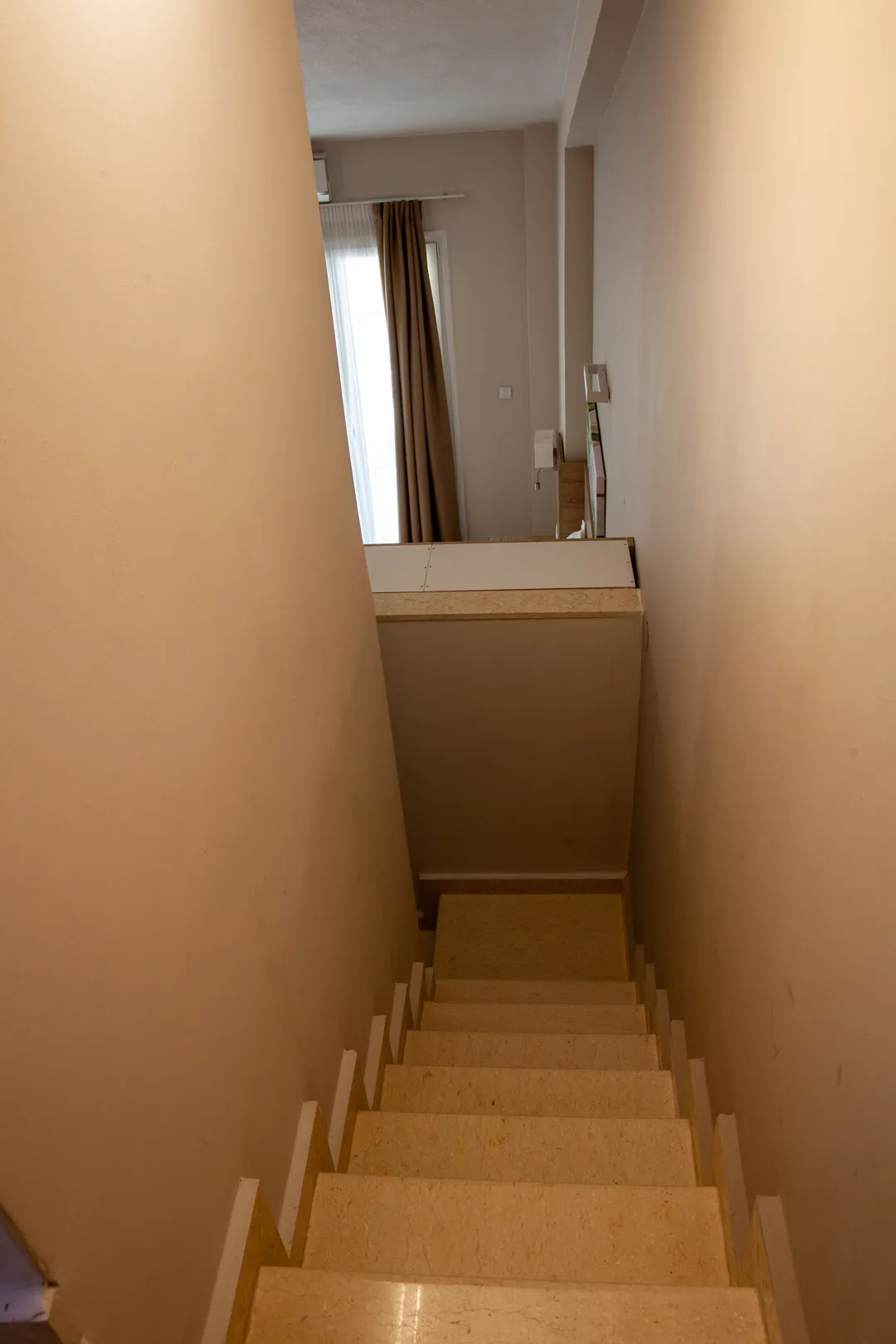 Tiara Holidays - Nikiti Comfort - maisonette stepenice